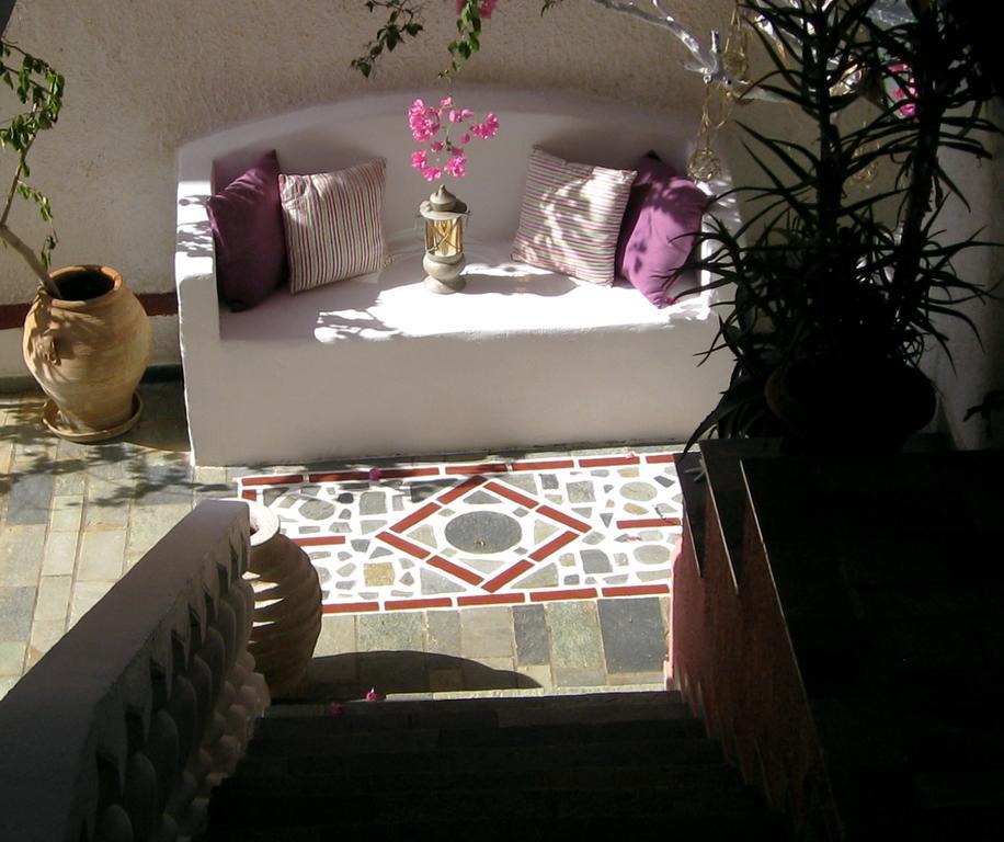 Stella Studios Poros Town Esterno foto
